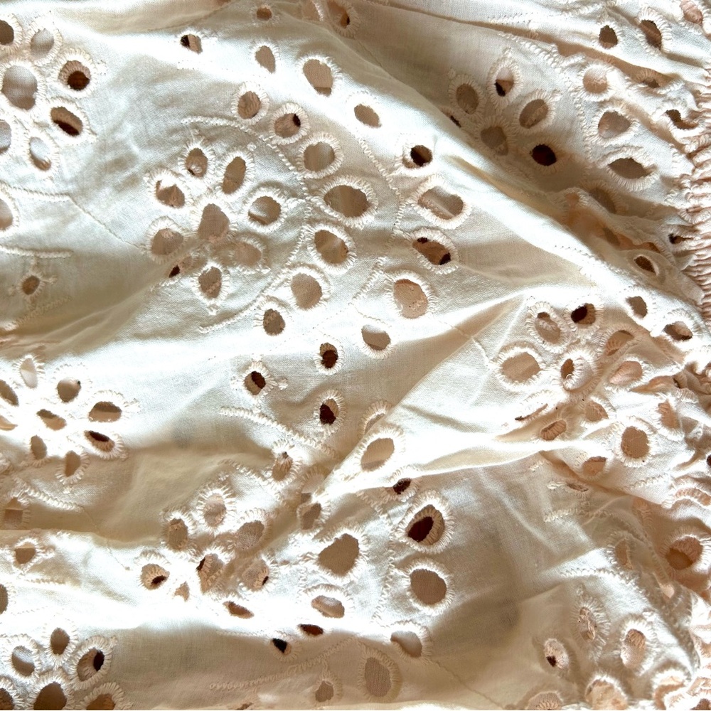 Forever 21 Pale Orange Puff Sleeve Eyelet Crop Top Blouse, Small - Picture 5 of 5